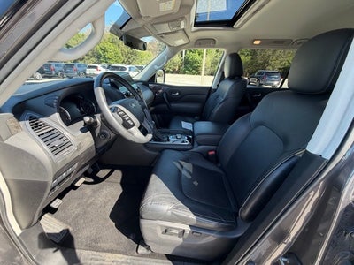 2024 INFINITI QX80 LUXE