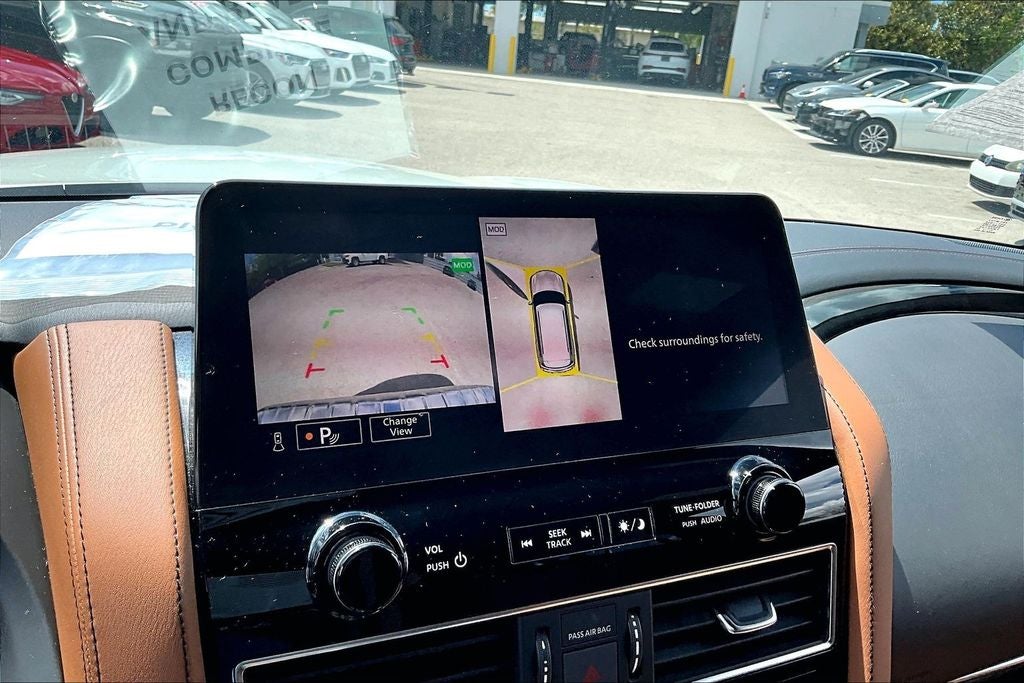 2024 INFINITI QX80 Sensory