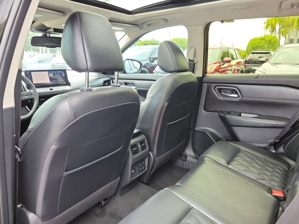 2024 Nissan Rogue Platinum