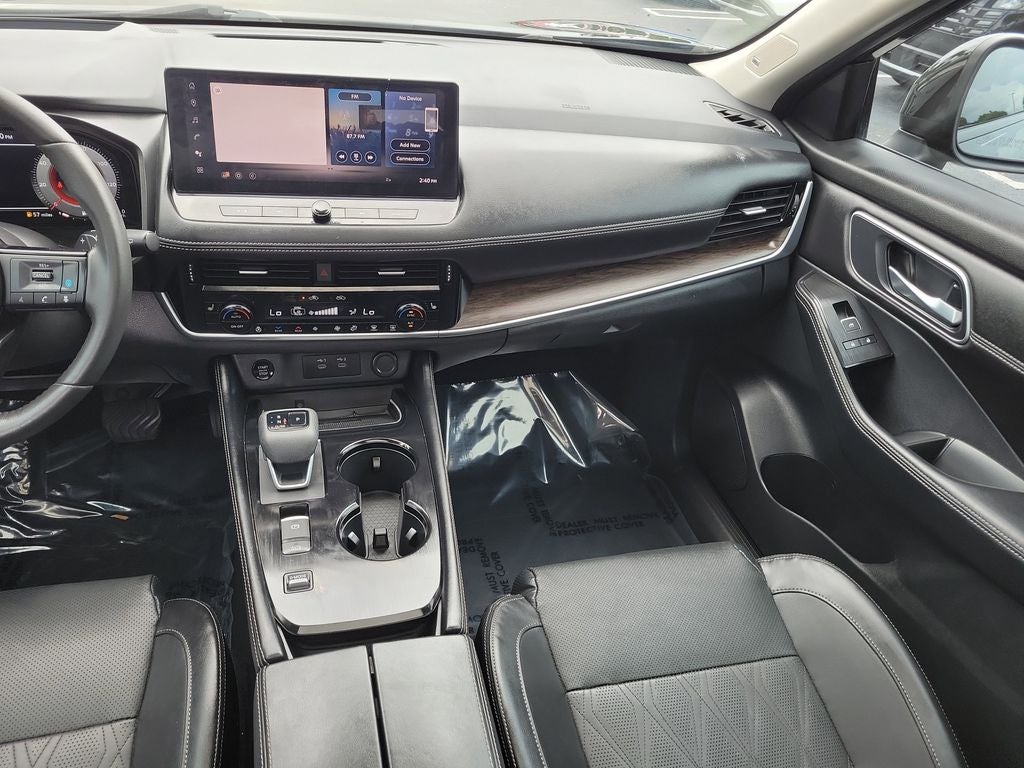 2024 Nissan Rogue Platinum