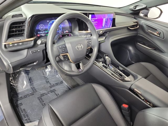 2025 Toyota Crown Signia Limited