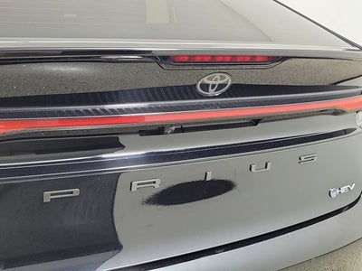 2025 Toyota Prius LE