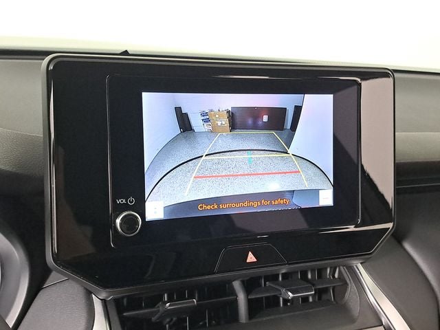 2024 Toyota Venza LE