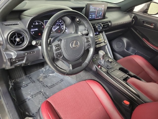 2025 Lexus IS 300