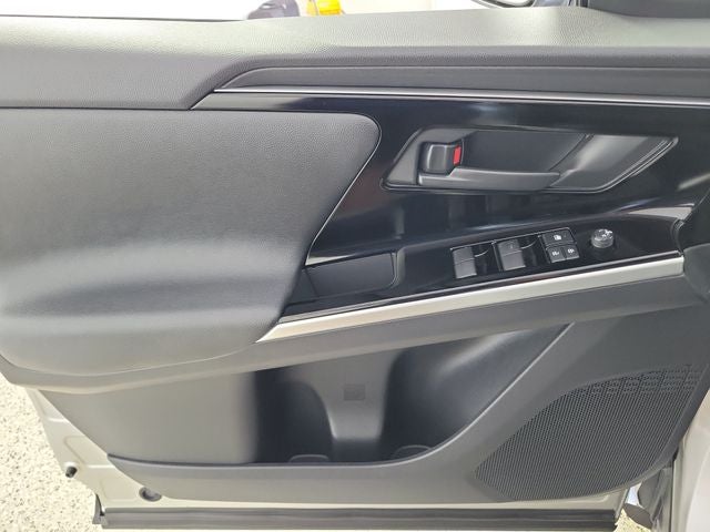 2024 Toyota bZ4X XLE
