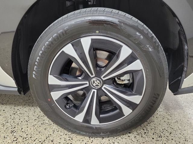 2024 Toyota bZ4X XLE