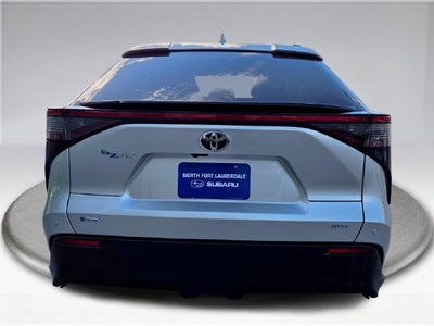2025 Toyota bZ4X XLE