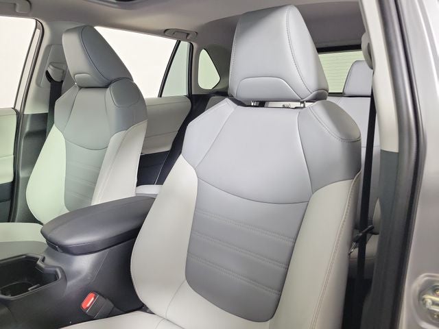 2025 Toyota RAV4 Hybrid XLE Premium