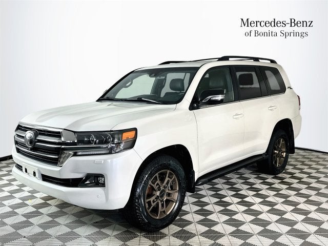 2020 Toyota Land Cruiser Heritage Edition