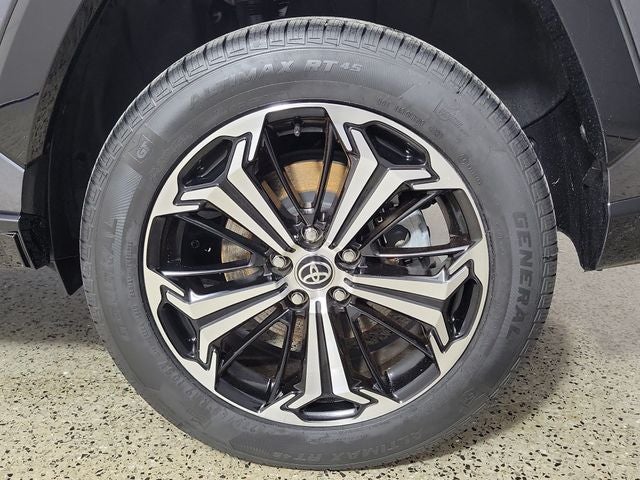 2024 Toyota RAV4 Prime XSE