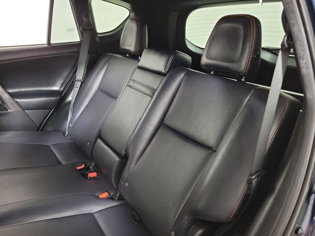 2018 Toyota RAV4 Hybrid SE