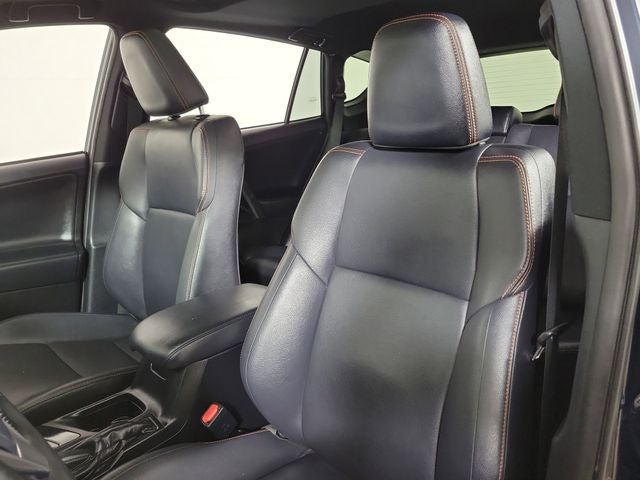 2018 Toyota RAV4 Hybrid SE