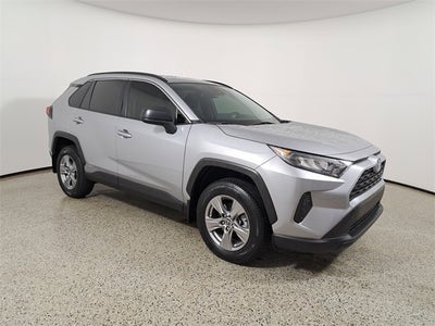 2022 Toyota RAV4 Hybrid LE