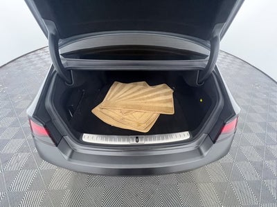 2023 Genesis G90 e-SC