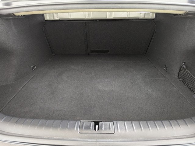 2023 Genesis G70 2.0T RWD