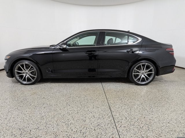 2023 Genesis G70 2.0T RWD