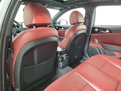 2022 Kia Stinger GT-Line
