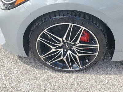 2022 Kia Stinger GT2