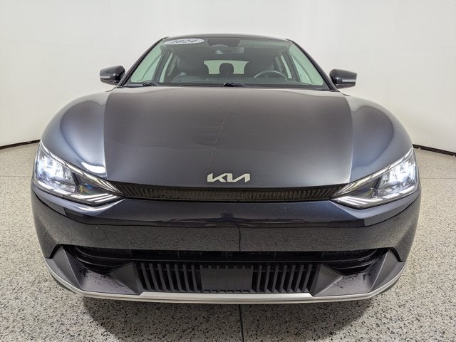 2024 Kia EV6 Light Long Range RWD