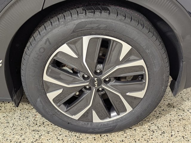 2024 Kia EV6 Light Long Range RWD