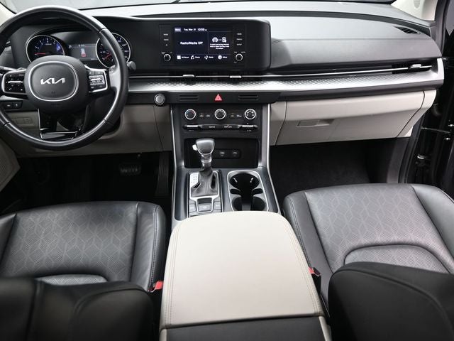 2024 Kia Carnival LX