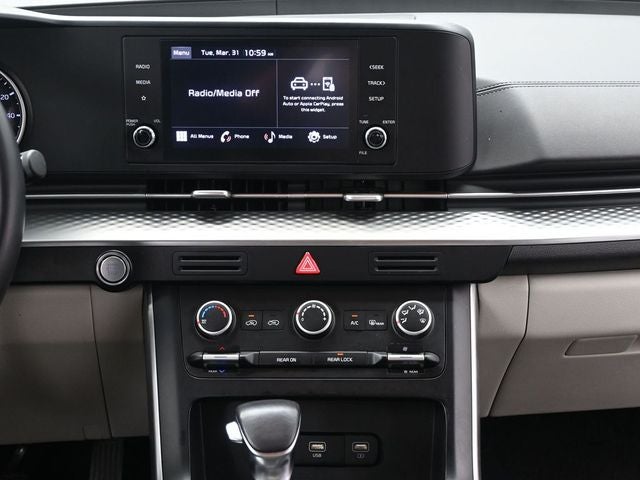 2024 Kia Carnival LX