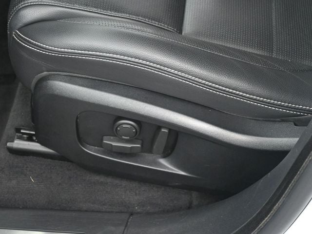 2025 Jaguar F-PACE P250 R-Dynamic S