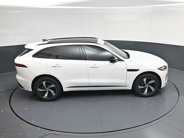 2025 Jaguar F-PACE P250 R-Dynamic S