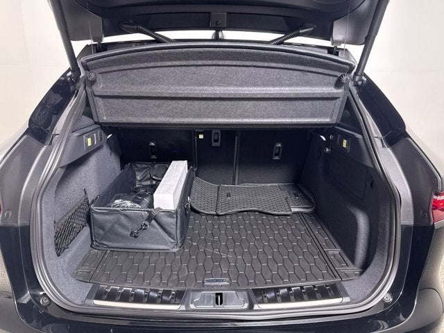 2026 Jaguar F-PACE R-Dynamic S