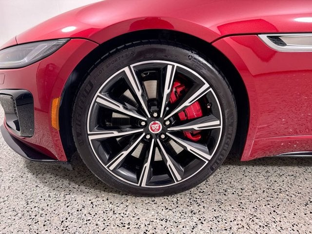 2021 Jaguar F-TYPE R