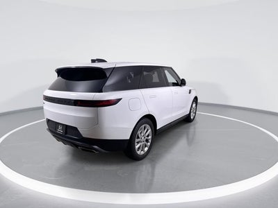 2025 Land Rover Range Rover Sport SE