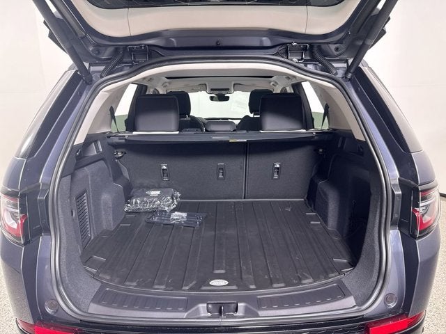 2025 Land Rover Discovery Sport S