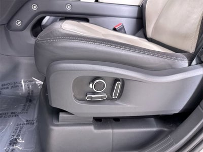 2024 Land Rover Defender X-Dynamic SE