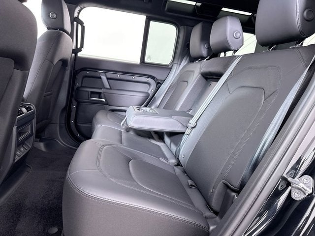 2025 Land Rover Defender S