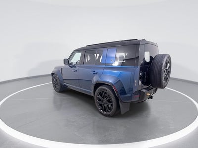 2026 Land Rover Defender OCTA