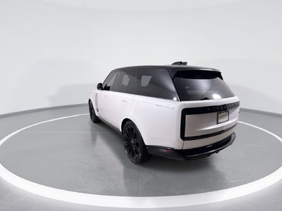 2023 Land Rover Range Rover SE