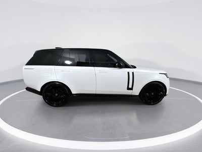 2023 Land Rover Range Rover SE