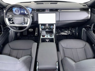 2023 Land Rover Range Rover SE