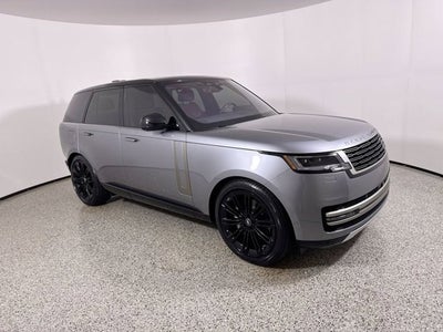 2023 Land Rover Range Rover SE