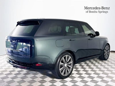 2023 Land Rover Range Rover SE