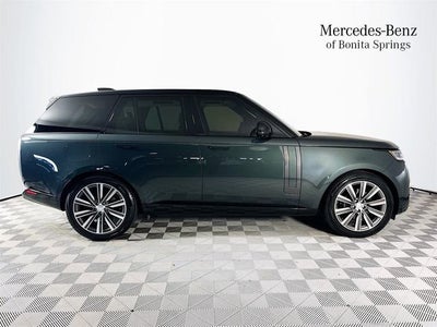 2023 Land Rover Range Rover SE