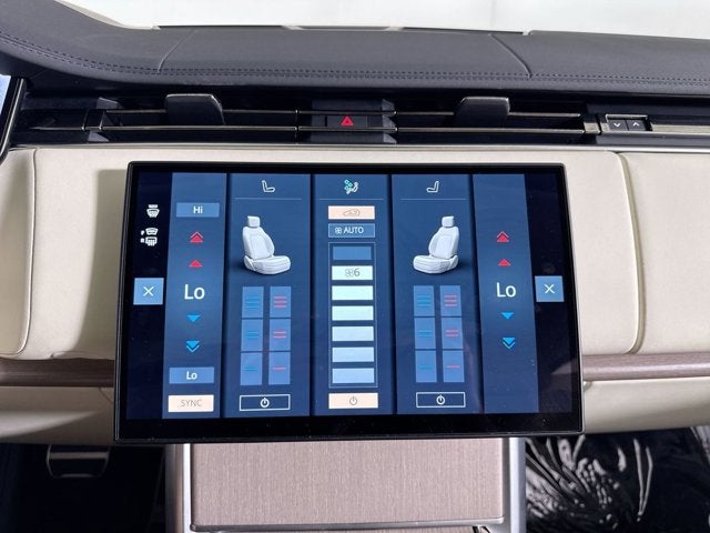 2025 Land Rover Range Rover SE