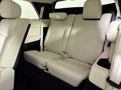 2025 Land Rover Range Rover SE