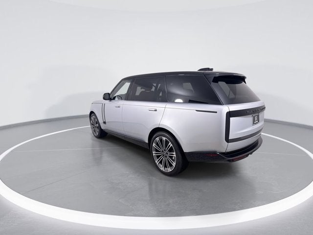 2025 Land Rover Range Rover SE