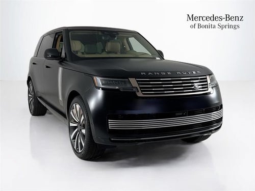 2026 Land Rover Range Rover SV