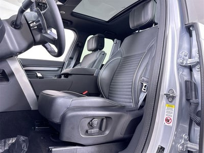 2024 Land Rover Discovery Dynamic SE