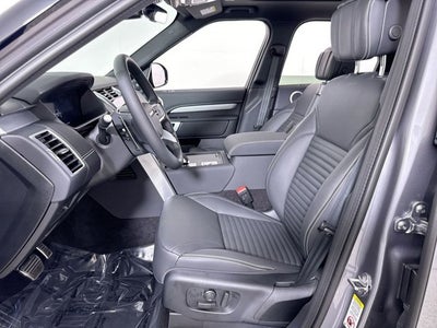 2025 Land Rover Discovery Dynamic SE