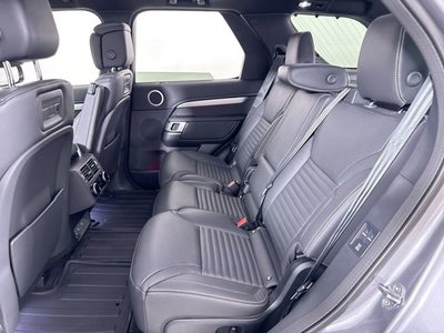 2025 Land Rover Discovery Dynamic SE