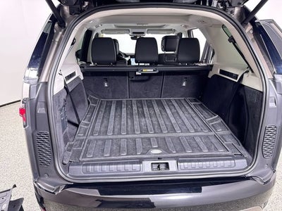 2025 Land Rover Discovery Dynamic SE