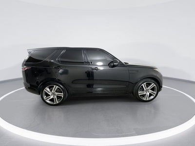 2024 Land Rover Discovery Metropolitan Edition